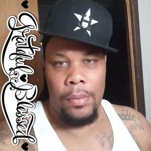 Meet your Posher, Fredrick